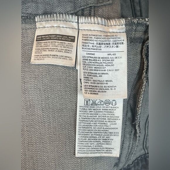 SOLD.Nirvana x Daydreamer upcycled Levi jean jacket custom one of a kind - Picture 6 of 8